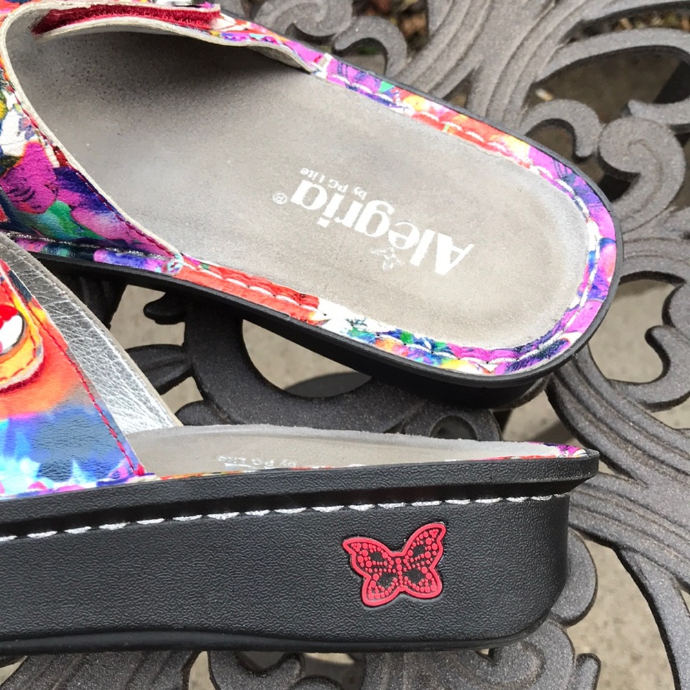 🐲💙 Alegria Fiona Iris Multi color Floral Print Sandal - Picture 2 of 12